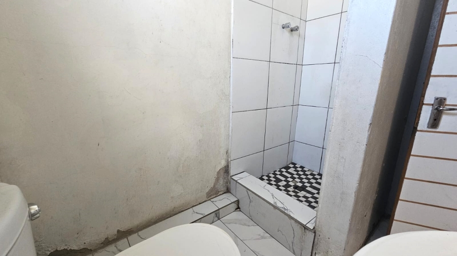 6 Bedroom Property for Sale in Quigney Eastern Cape